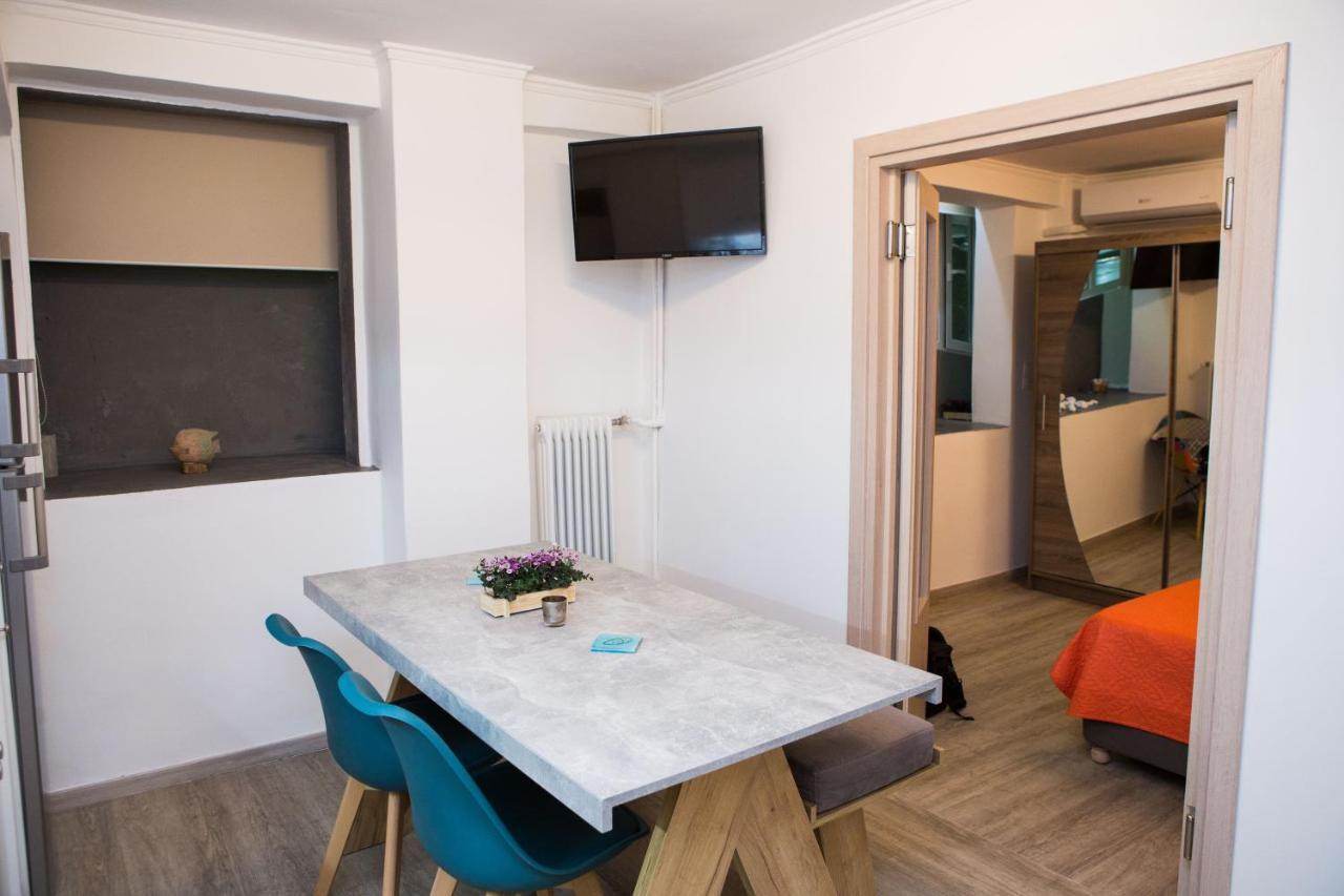 Stylish, Comfortable, Basement Loft-Like Apartment With Amenities Athen Eksteriør billede