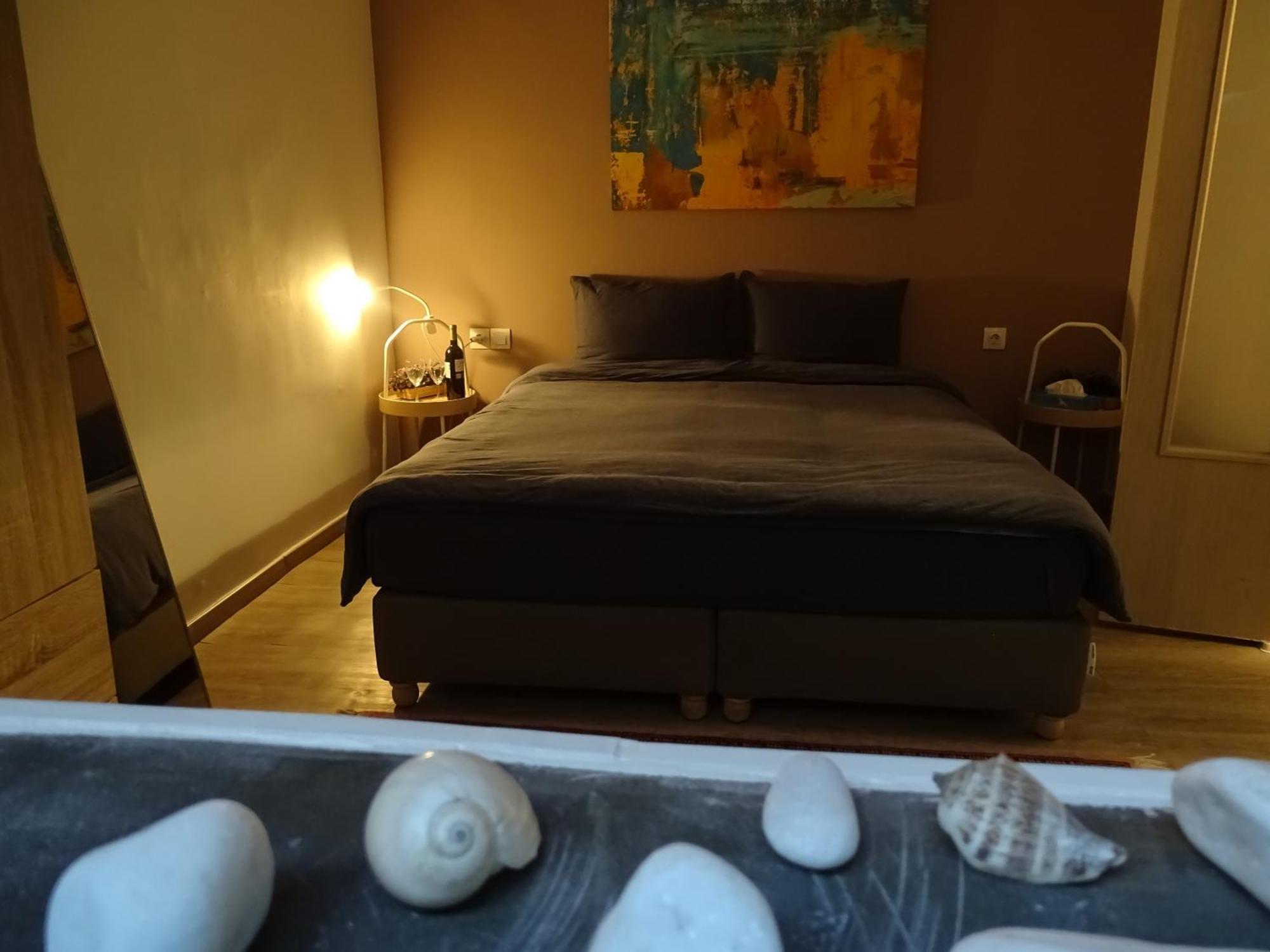 Stylish, Comfortable, Basement Loft-Like Apartment With Amenities Athen Eksteriør billede