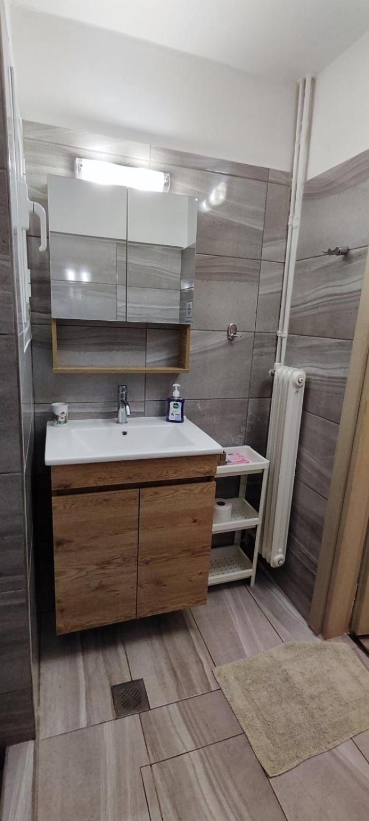 Stylish, Comfortable, Basement Loft-Like Apartment With Amenities Athen Eksteriør billede